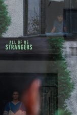 Download Streaming Film All of Us Strangers (2023) Subtitle Indonesia HD Bluray
